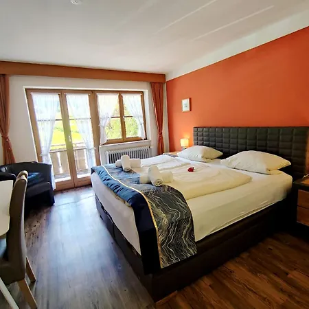 Pfrontener Hof Pensionat 3*